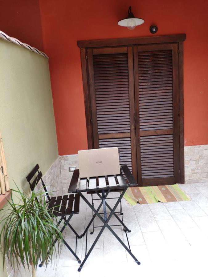 La Casa Dei Poeti Villa Villasimius Exterior foto