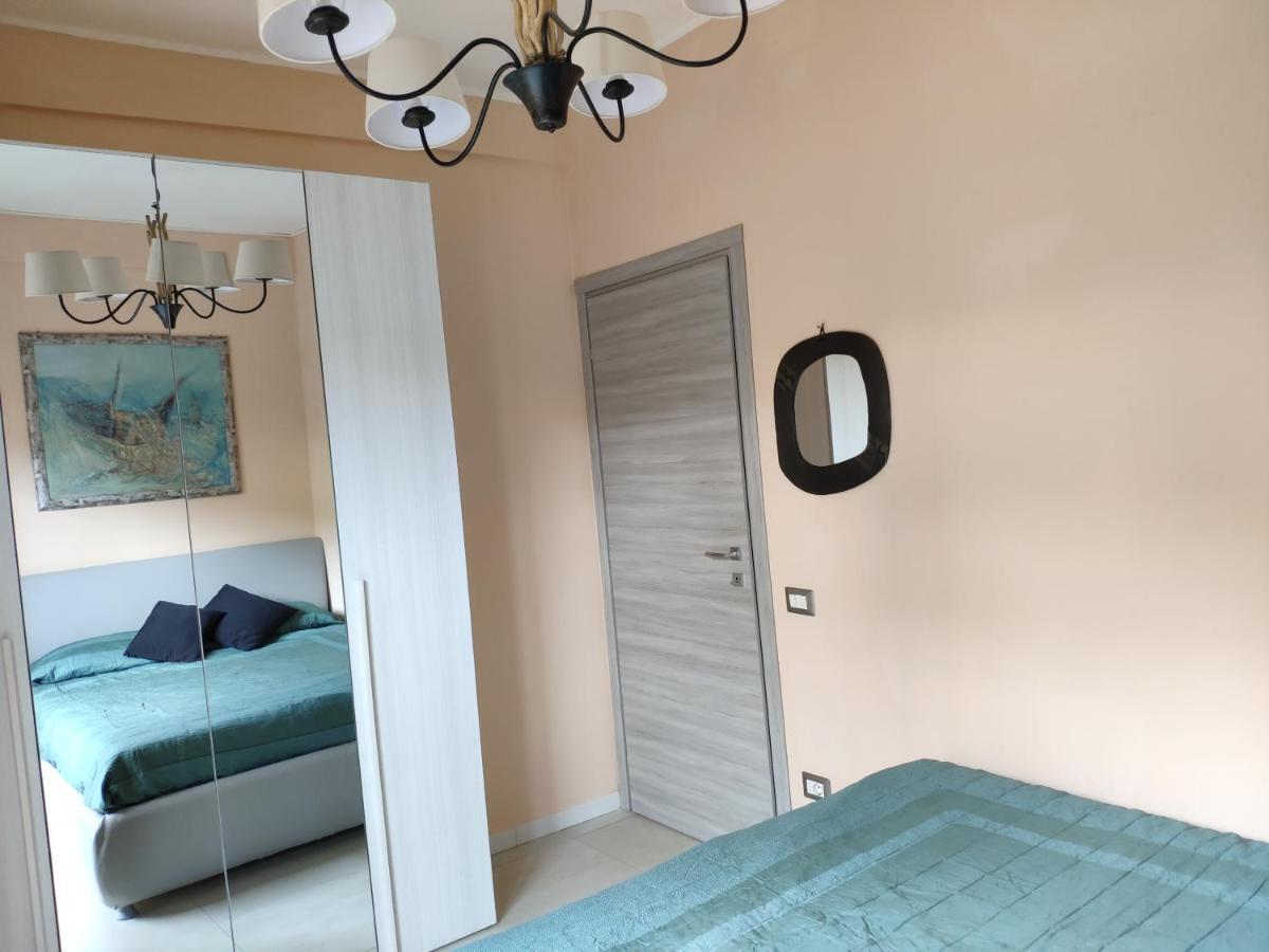 La Casa Dei Poeti Villa Villasimius Exterior foto