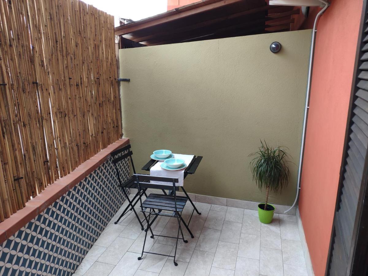 La Casa Dei Poeti Villa Villasimius Exterior foto